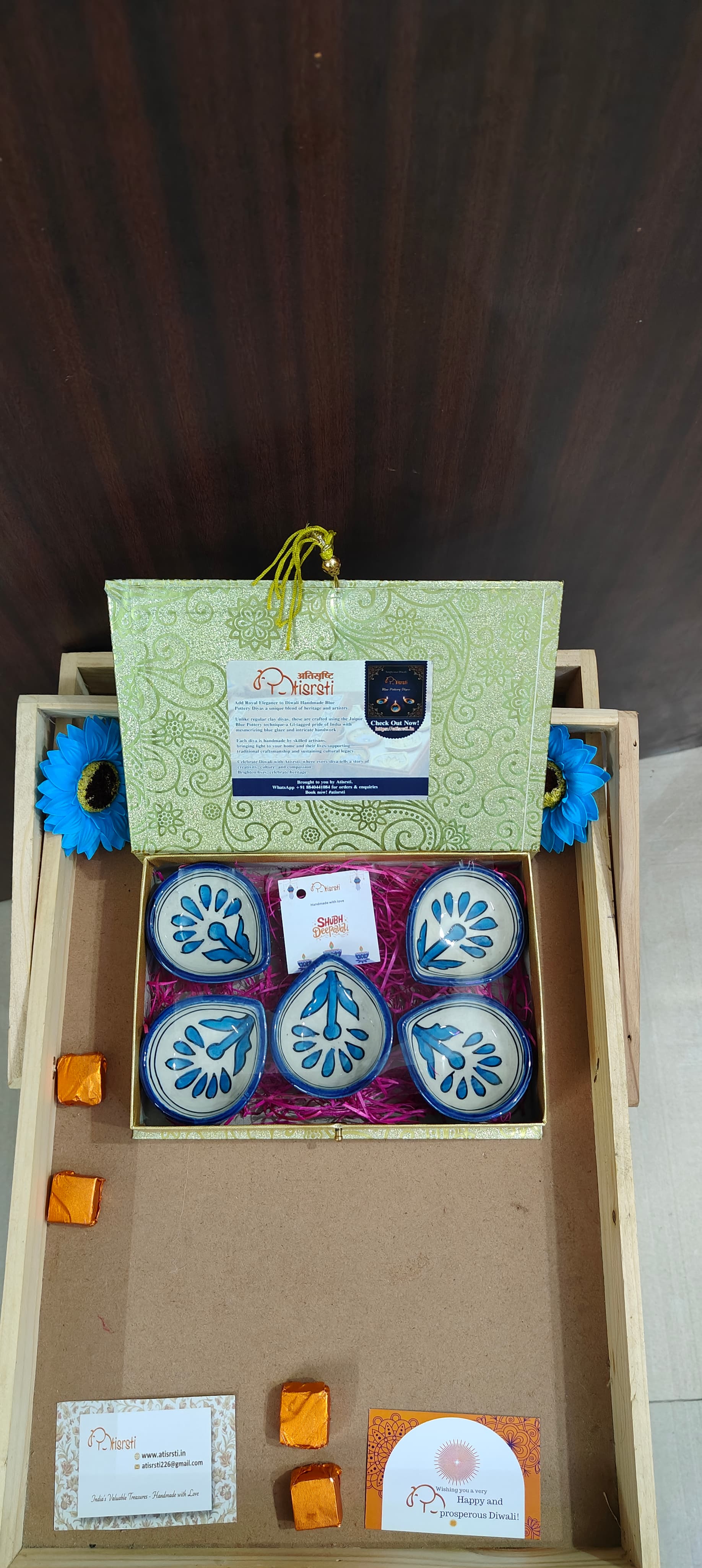 Exquisite Golden Blue Pottery Diyas box – Box of 5 Handcrafted Traditional Lamps | Atisrsti